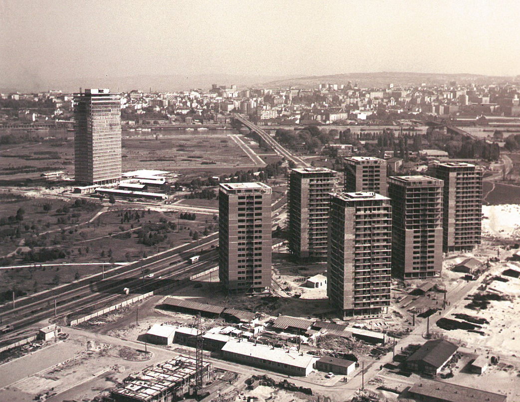 Izgradnja-Bloka-21-i-zgrade-CK-SKJ-1962.-godina.png